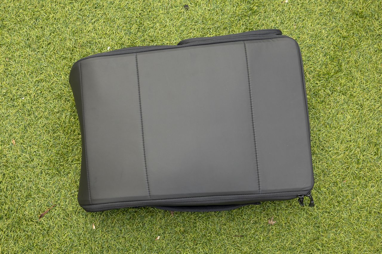 Cube dividers with camera kit