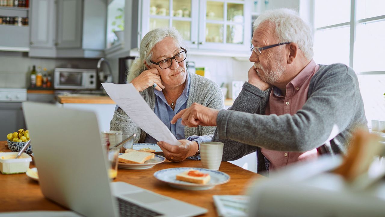 Two grey old people