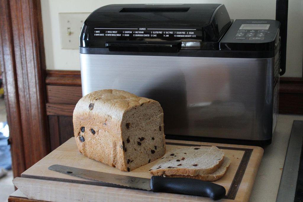 Zojirushi Home Bakery Virtuoso Plus Breadmaker Review | Homes & Gardens