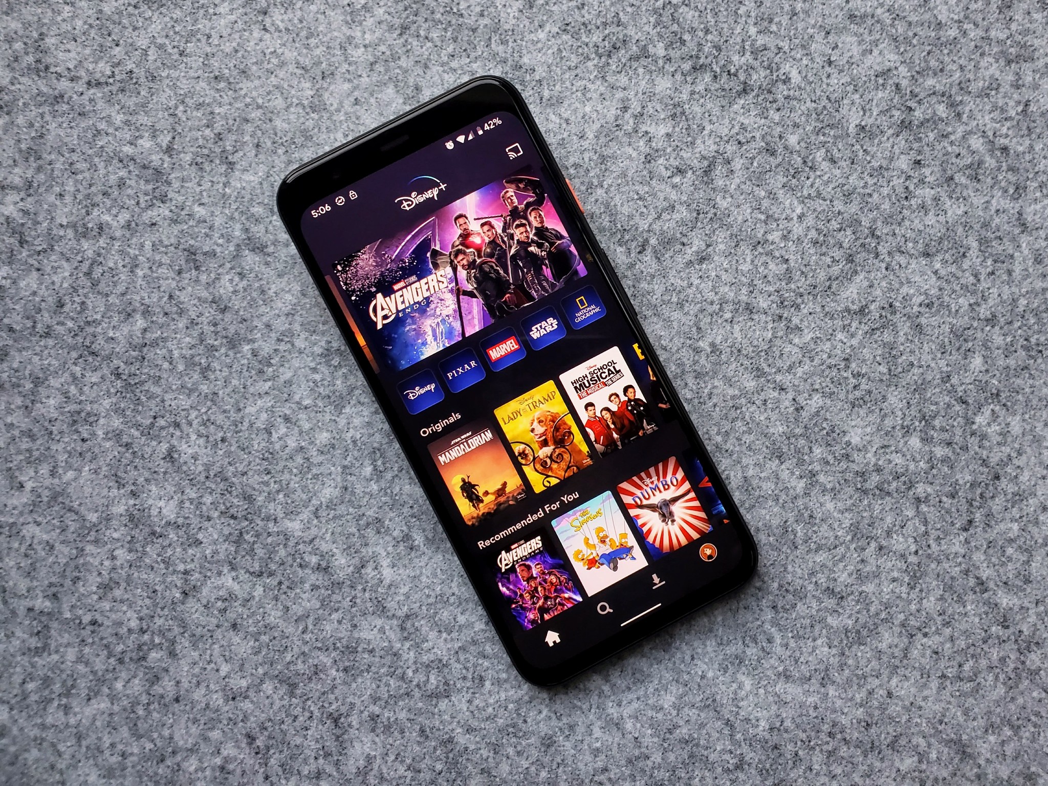 Pixel tablet 2023. Google pixel tab. Pixel tab. Пиксель таб комбо. Пиксель таб комбо.