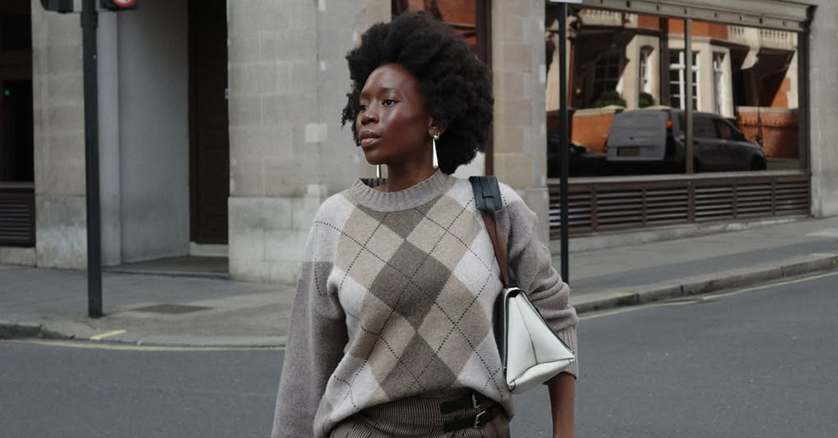 Don't Even *Think* About Wearing a Sweater Unless It's One of These "Rich" Trends