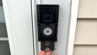 Ring Battery Doorbell Pro removing battery