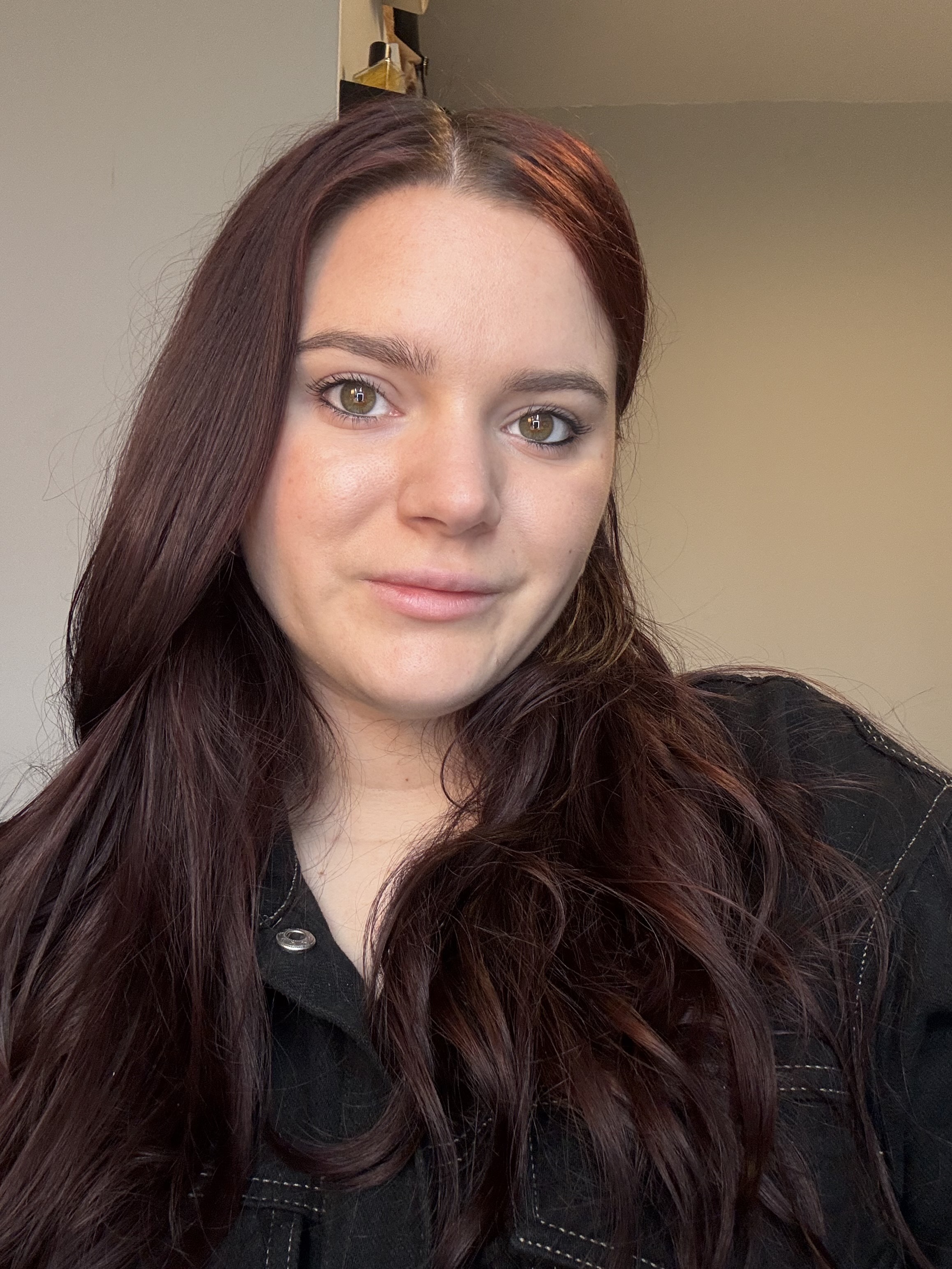 Brooke Knappenberger tests urban decay 24/7 glide-on waterproof eyeliner pencil