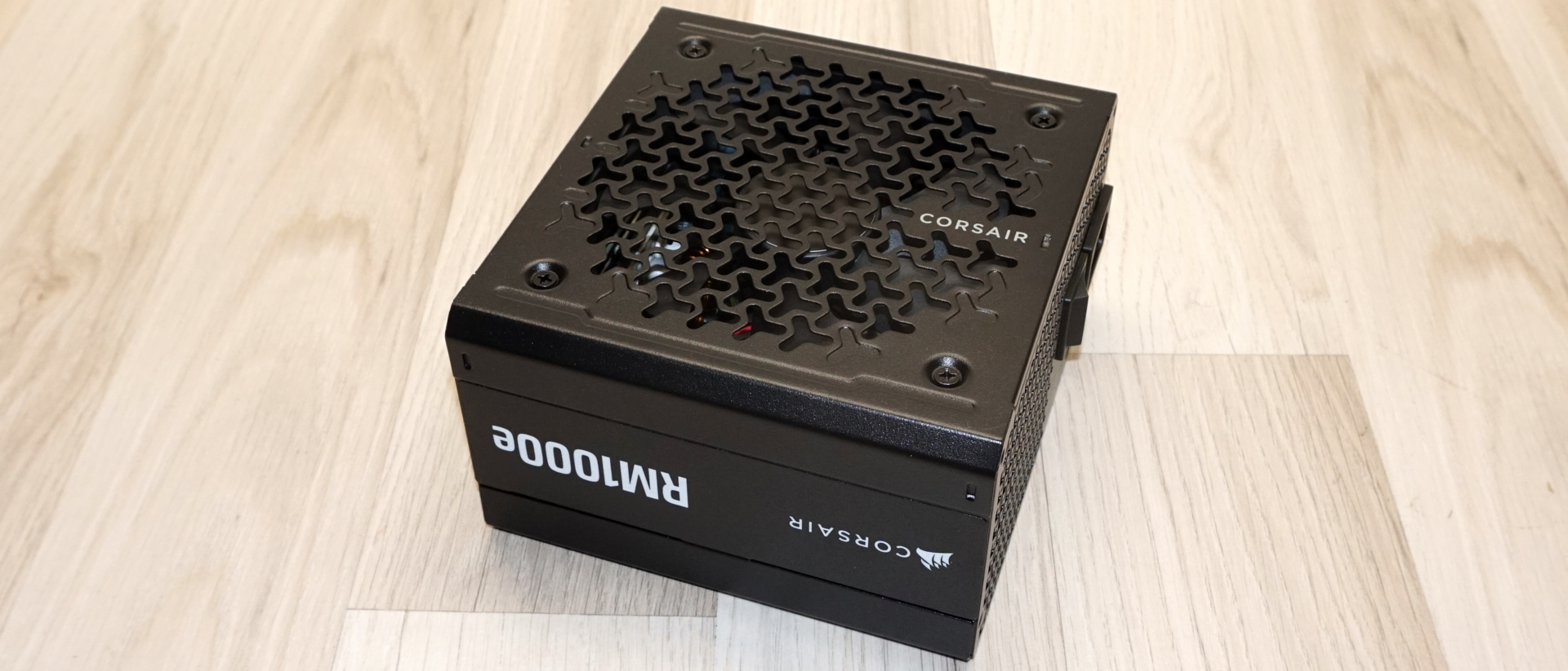 Corsair RM1000e 2026 (ThermalProtect)