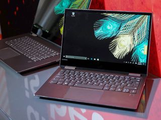 Best 2-in-1: Lenovo Yoga 720