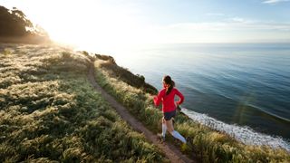 Does running build leg muscle? Woman running