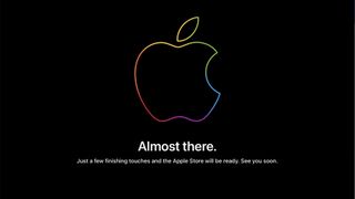 Apple Store logo down