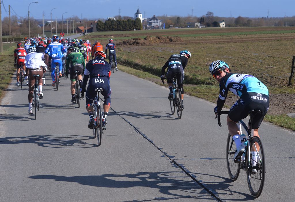 Mark Cavendish (Etixx0Quick Step) looks back for his team car