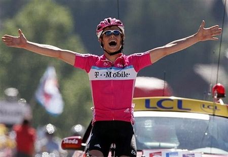 Gerdemann wins Stage 7 at the 2007 Tour de France