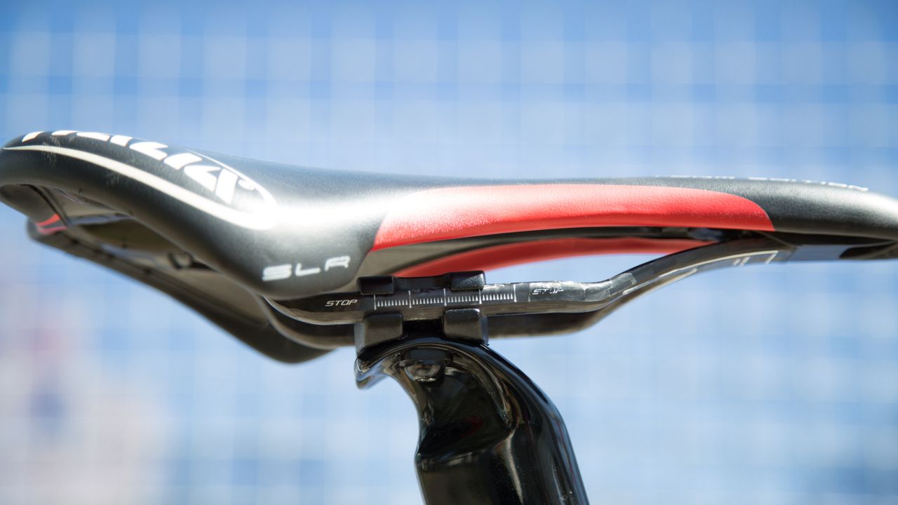 The saddle features carbon rails