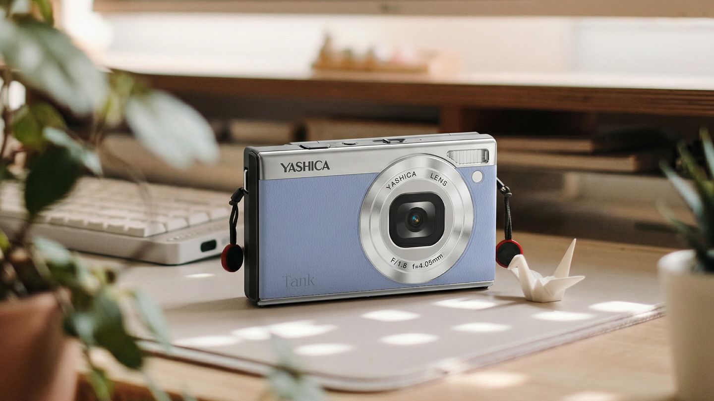 Yashica Tank compact camera