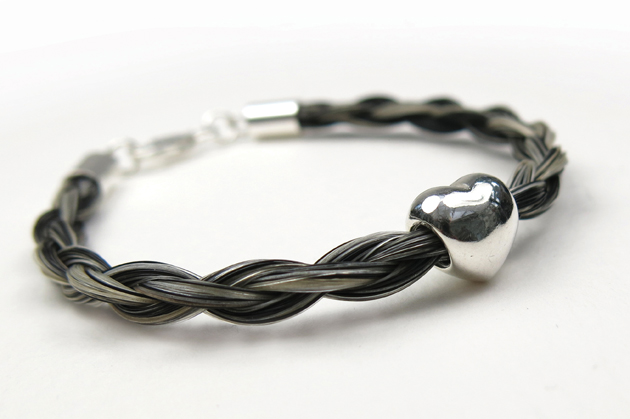 Gemosi Amor horse hair bracelet