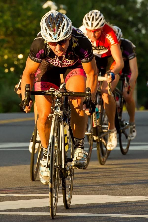Laura Van Gilder (Mellow Mushroom/Rose Bandit Racing) attcking again