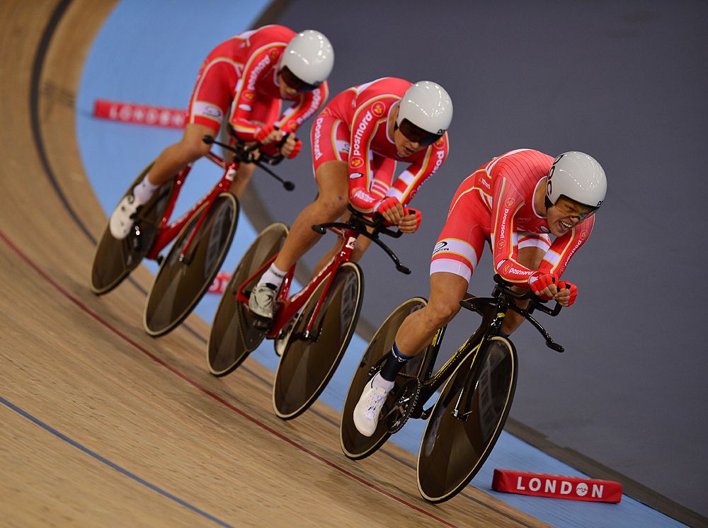 Lasse Norman Hansen leads the Danes to the bronze medal final