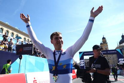 Fabio Jakobsen with his European road race gold medal