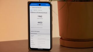 Geekbench 6.4 results on a Google Pixel 9 Pro Fold.