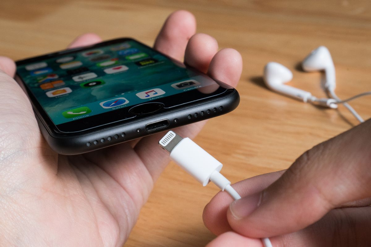 Rejoice! Apple May Be Dropping Its Lightning Port Tom's Guide