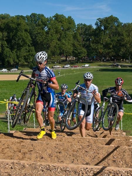 A group of nine riders would soon distance themselves from the rest of the field.