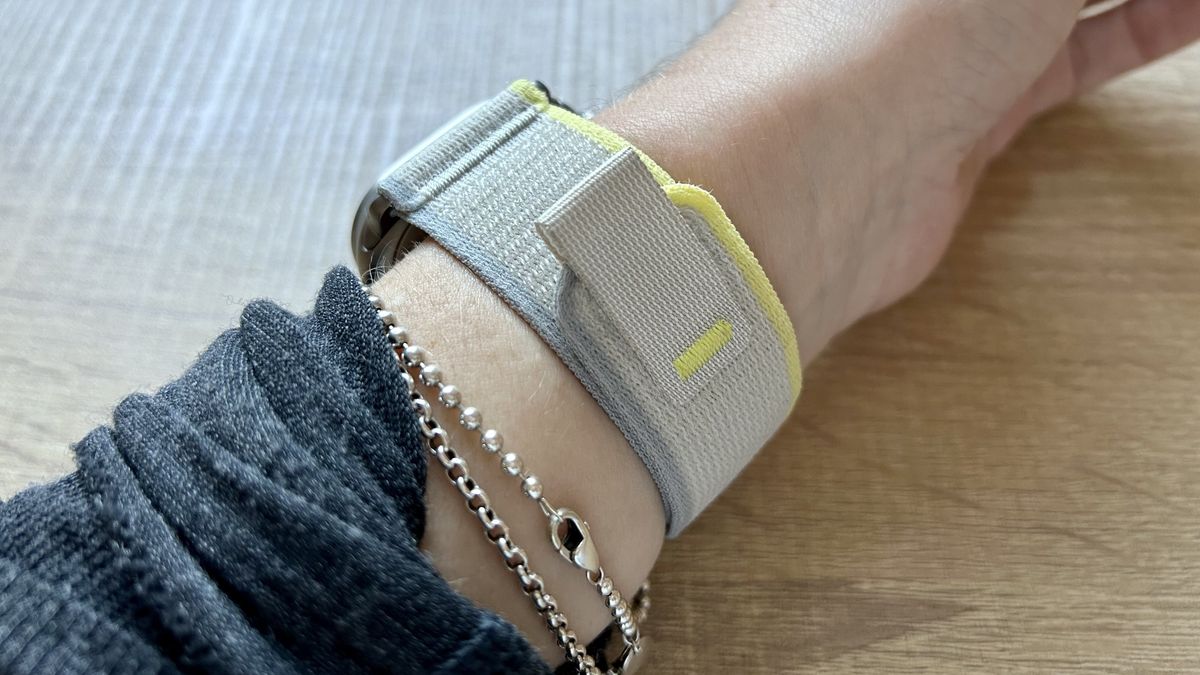 I’ve tried all of the Apple Watch Ultra bands — this one is the best Tom