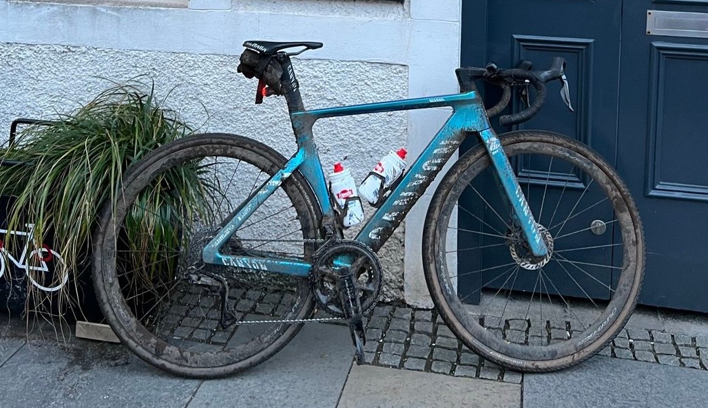 Canyon Aeroad de Cameron Mason para John Muir Way