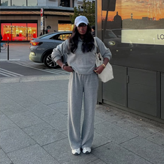 Elegant airplane outfits