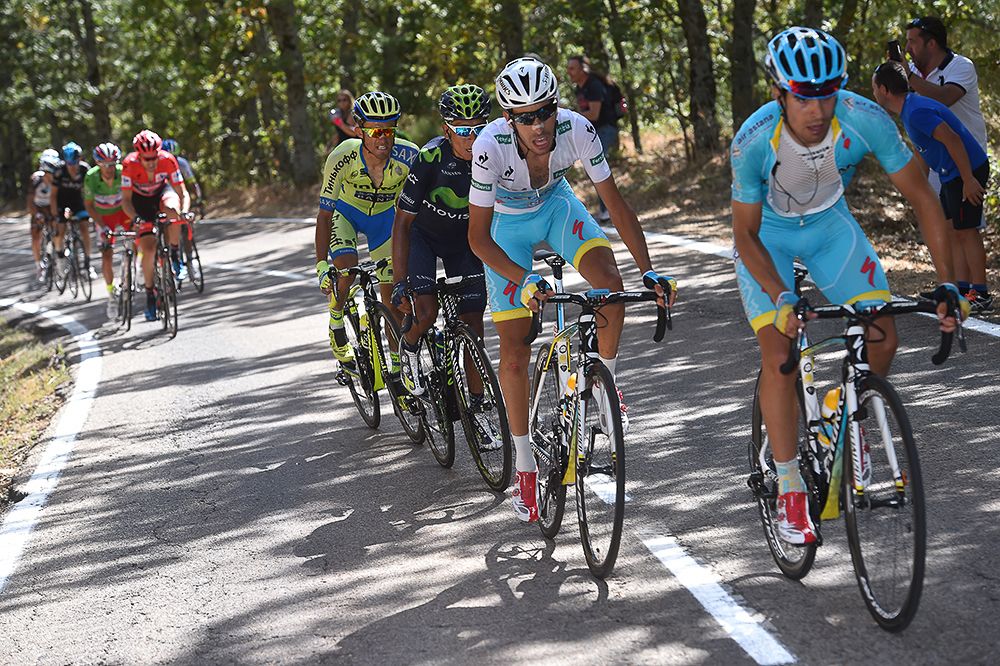 Fabio Aru and Astana attack during stage 20.