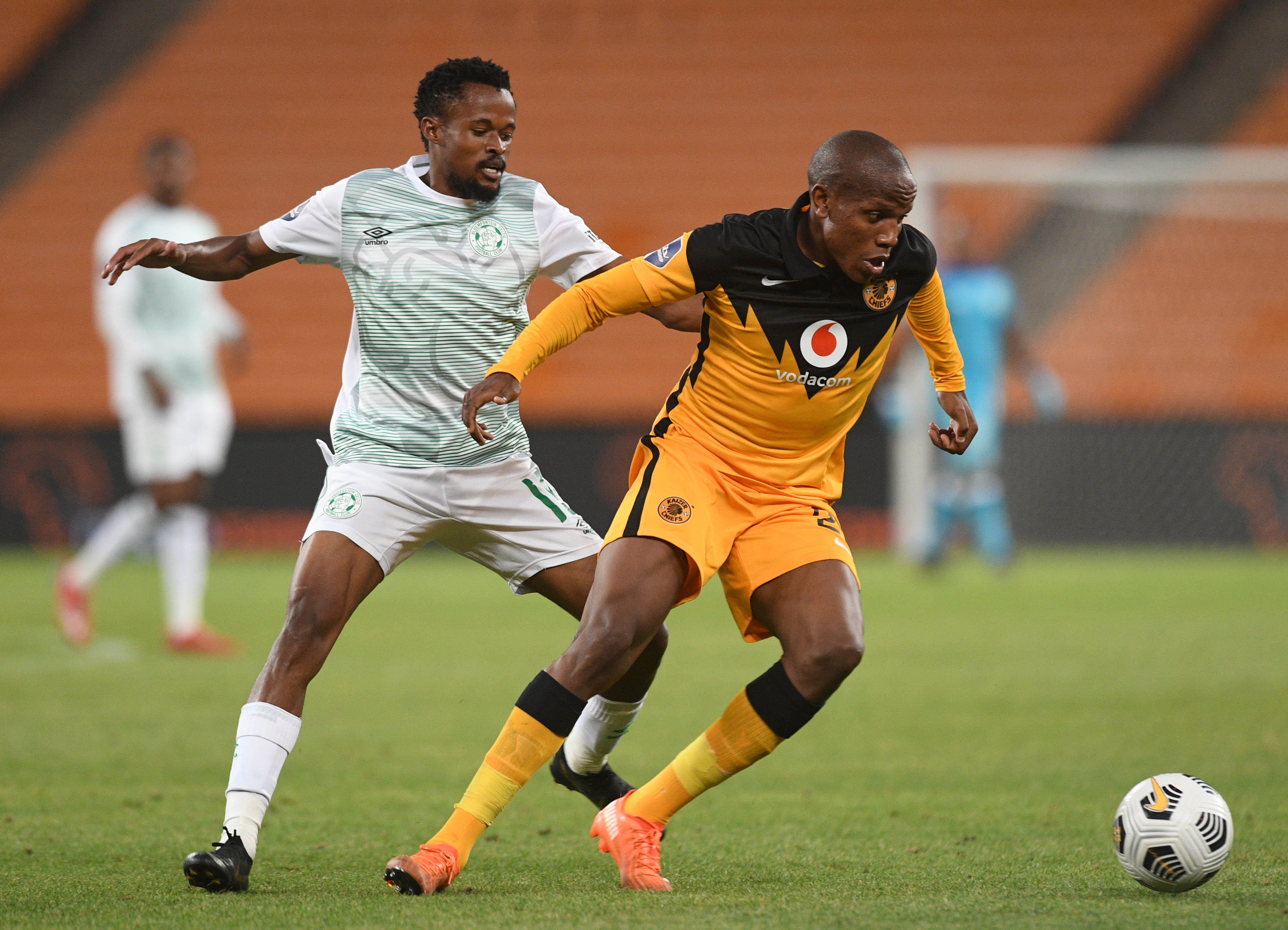 Lebogang Manyama challenges Menzi Ndwandwe
