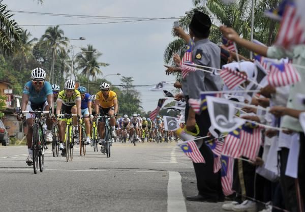 Huge crowds at one of the sprint primes