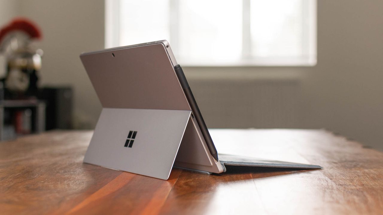 Microsoft Surface Pro 7+ side angle