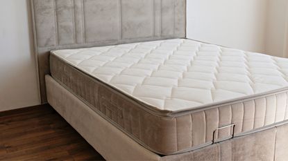 Puffy Lux Mattress Review  Reasons to Buy/NOT Buy - CNET