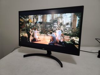 LG 27UK500-B