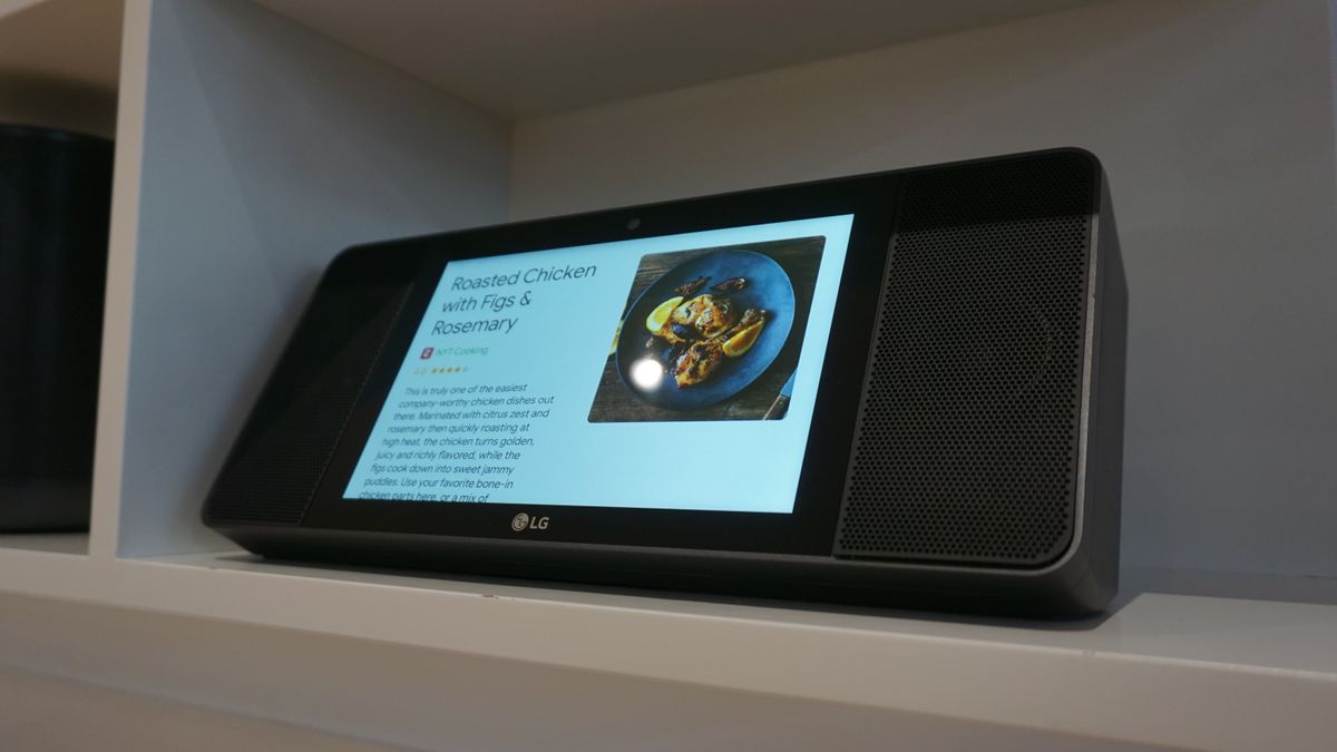 LG WK9 Wireless Speaker with Google Assistant