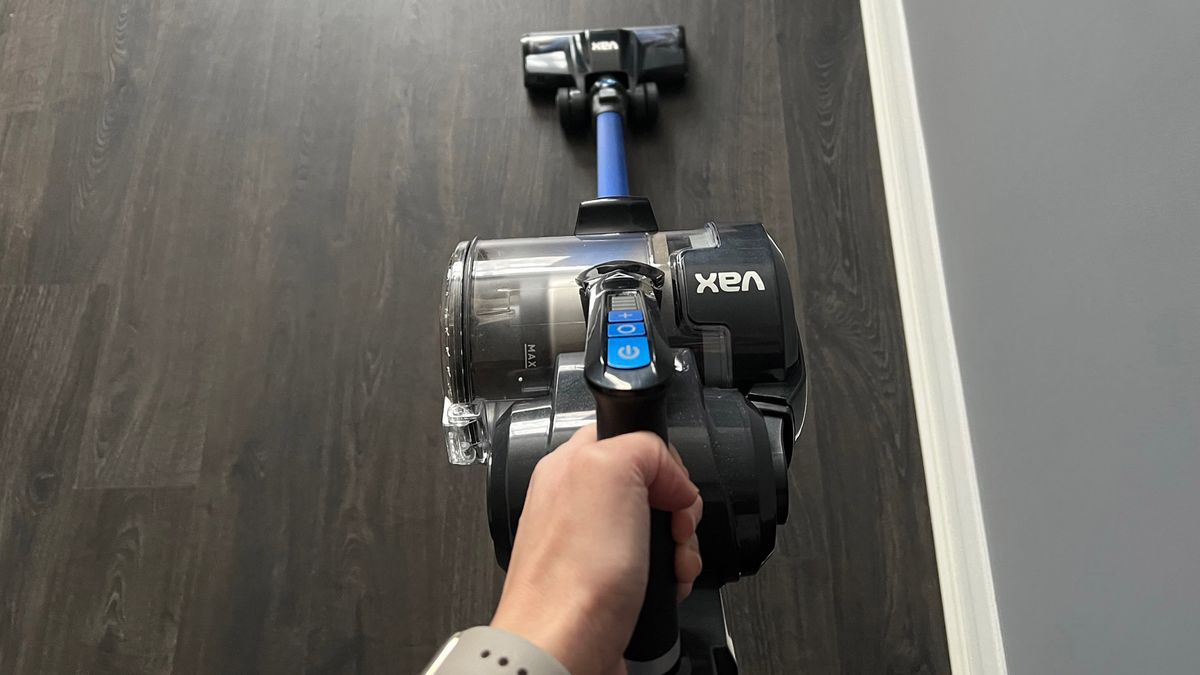 Vax ONEPWR Blade 4 Dual Pet & Car Cordless Vacuum Cleaner review TechRadar