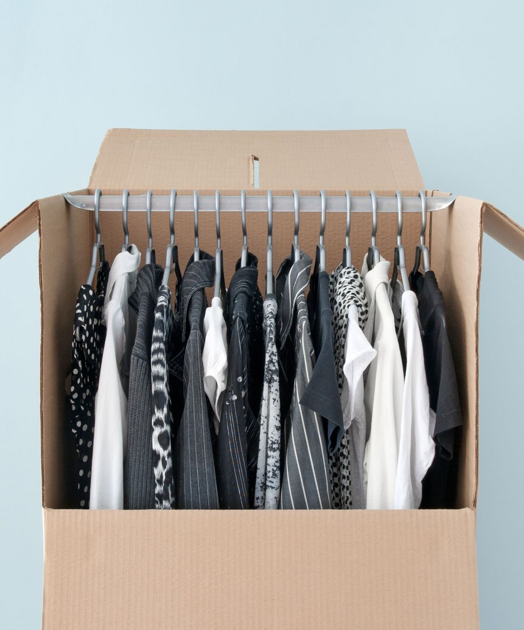 How to move clothes on hangers to simplify your house move Homes