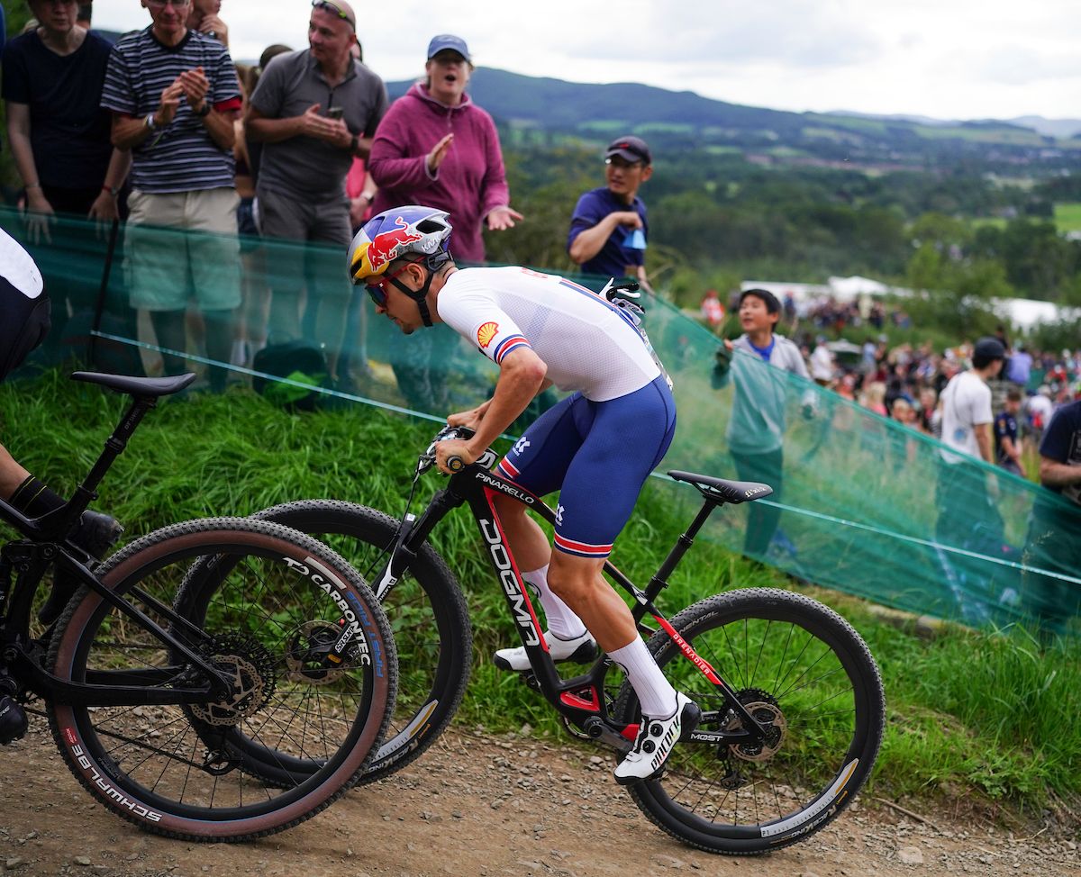 Picture by Thomas Maheux/SWpix.com - 10/08/2023 - 2023 UCI Cycling World Championships - MTB Cross Country - Glentress Forest, Peebles, Scotland - Elite Men Cross-country Short Track - Tom Pidcock - Great Britain