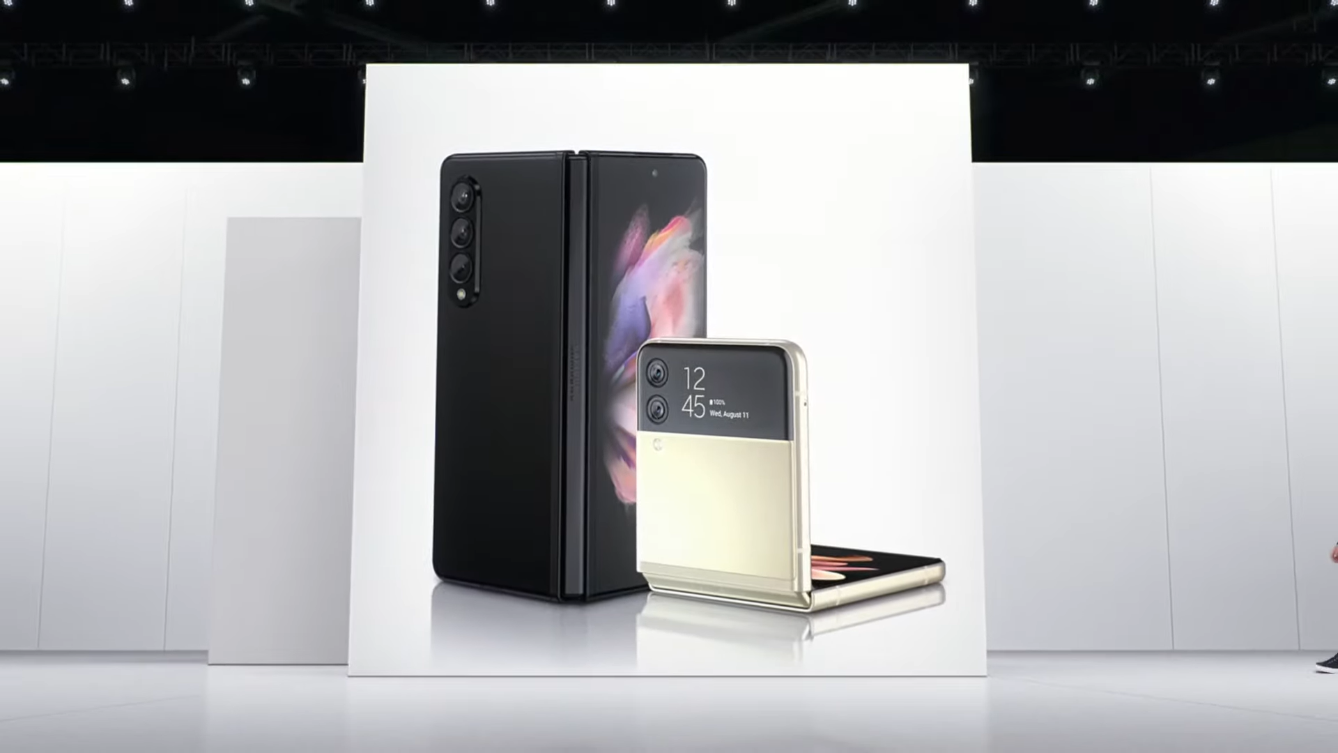 Samsung Galaxy Z Fold 3