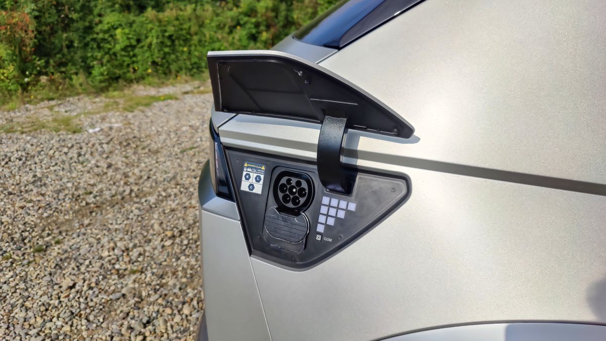 Charge port open on Ioniq 5