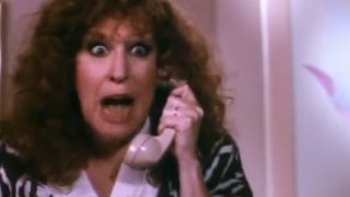 Bette Midler screaming while talking on the phone in Ruthless People