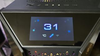 MSI MEG Prospect 700R