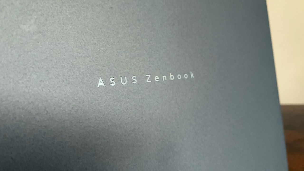 The Asus Zenbook 14 on a desk