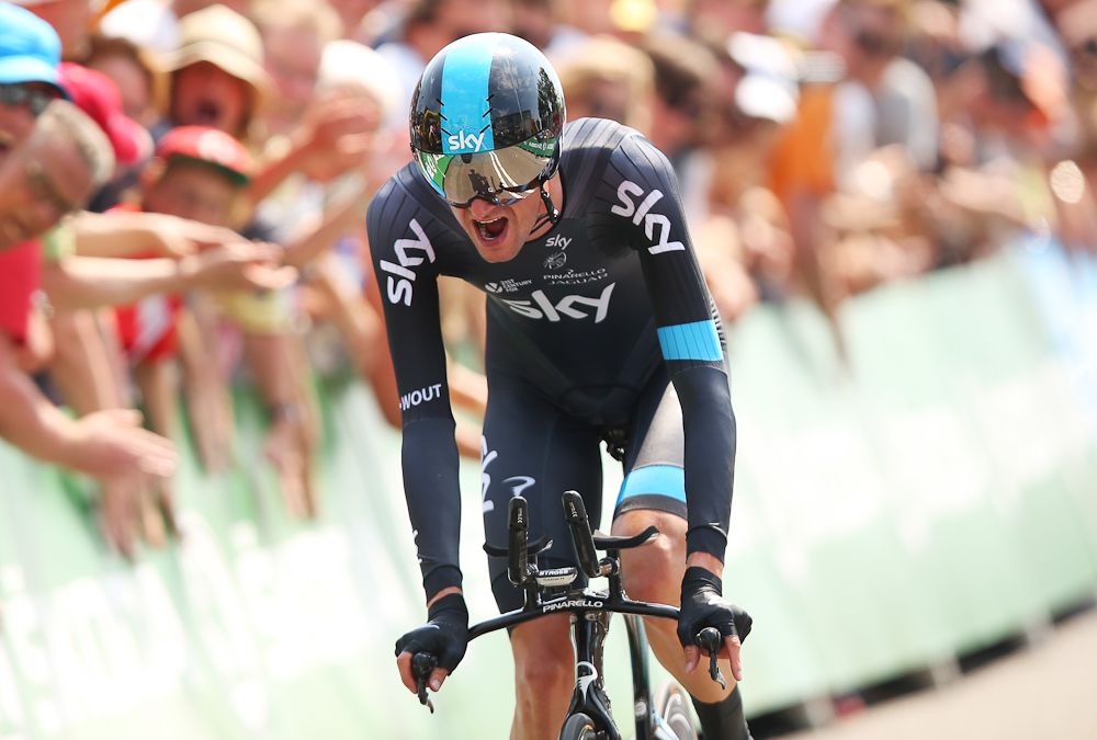 Gerraint Thomas feels the effort during stage 1.