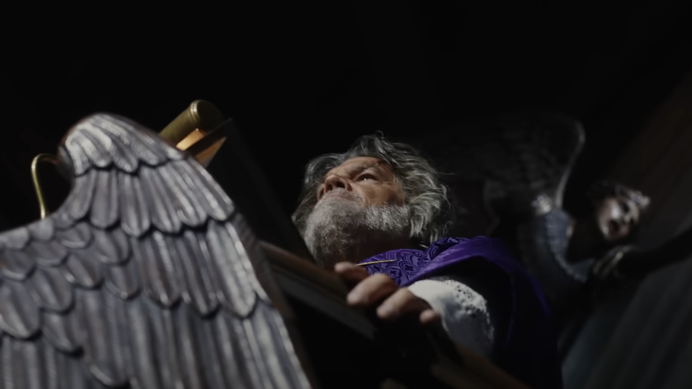 Wake Up Dead Man: A Knives Out Mystery