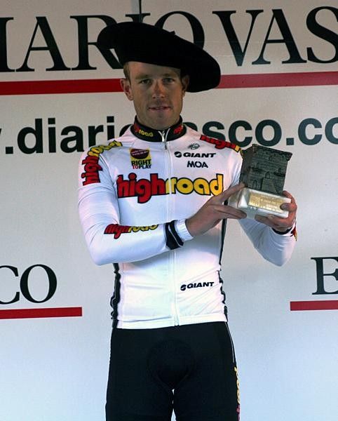 Kim Kirchen proving that a Basque hat