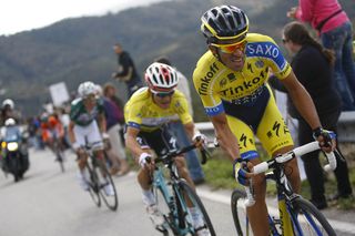 Alberto Contador on his way to winning Stage 4 of the 2014 Volta ao Algarve. Michal Kwiatkowski eventually lost 10 seconds to Contador but retained the overall lead.