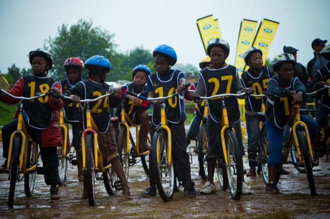 Qhubeka street racing in Vosloorus