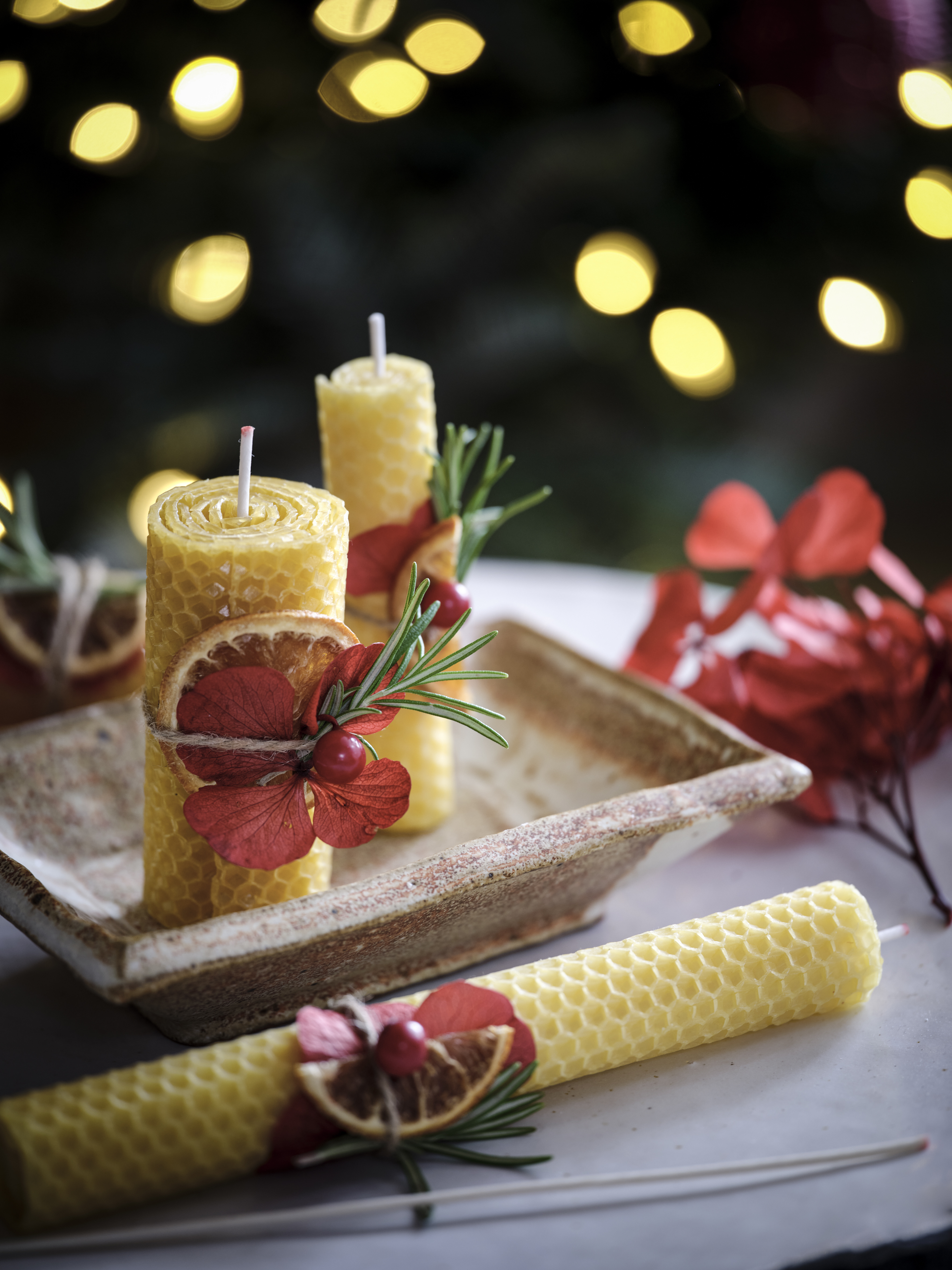 How to make beeswax candles: the easiest to tackle for beginners