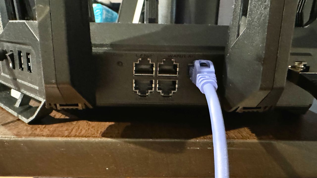 Asus RT-BE996U Wi-Fi 7 router