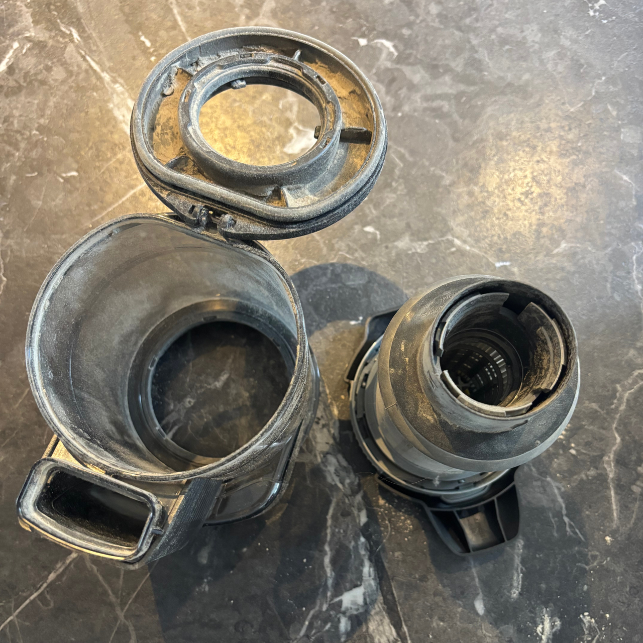 Miele Triflex HX3 Aqua dustbin removed