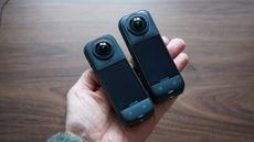 Insta360 X5 vs Insta360 X4