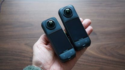 Insta360 X5 vs Insta360 X4
